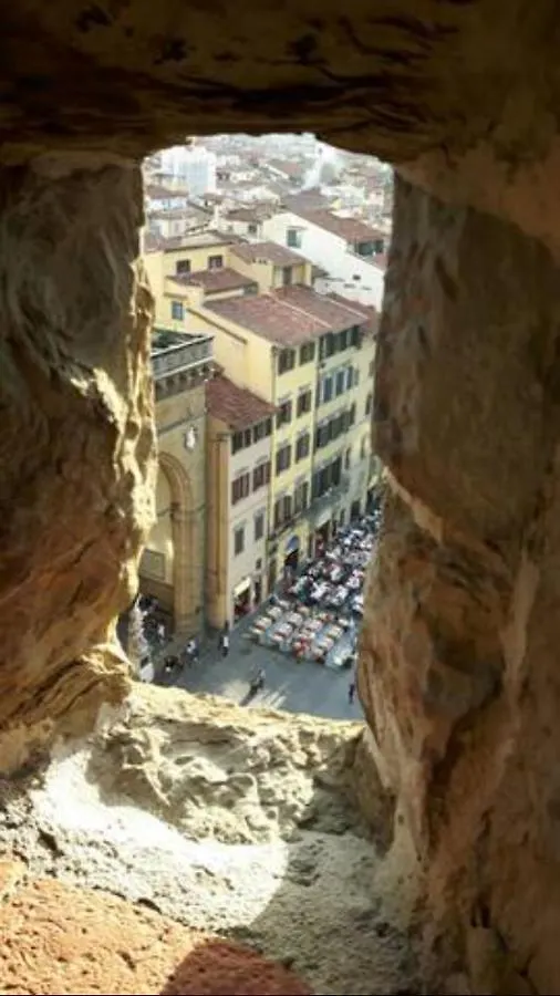 Piazza Signoria 1, Apartment Florence Italy